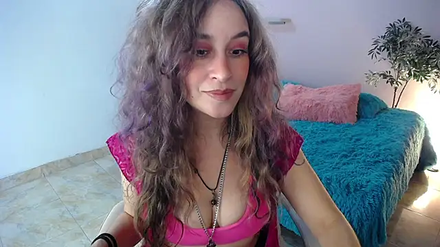 Paula Paz online show from 11.12.25