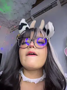 CharlotteMillers online show from 03.05.26