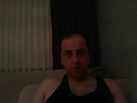Snapshot of Yldrmm_9553 chatting on 06.17.26 Yldrmm 9553 online show from 06.17.26
