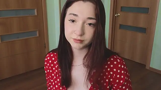 YasmineWest online show from 02.05.25