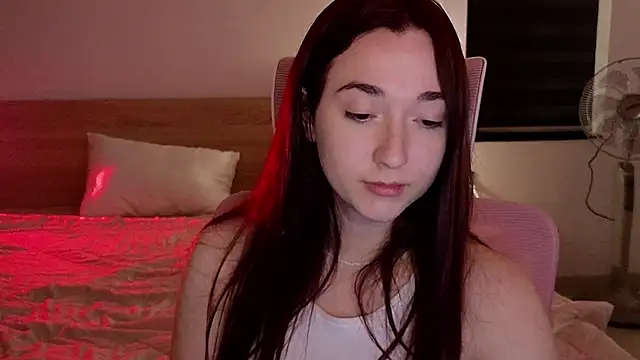 YasmineWest online show from 04.13.26