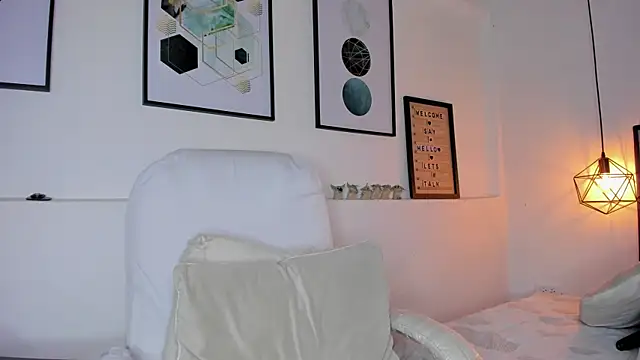 amysc online show from 10.14.25