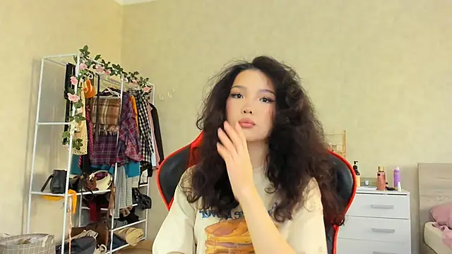 wastforu online show from 10.17.25