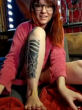 die-EinHORNY-WG online show from 11.17.25