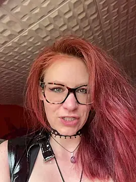 die-EinHORNY-WG online show from 06.04.26
