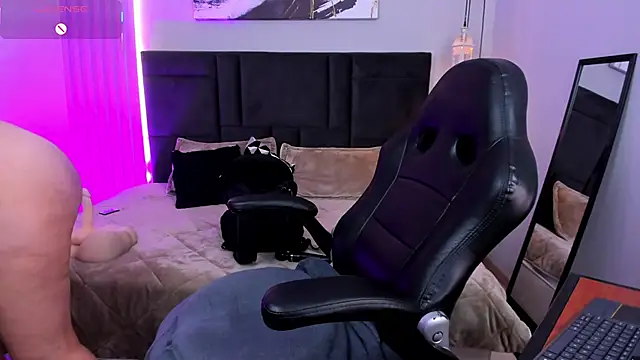 Tisha  lau online show from 02.19.26