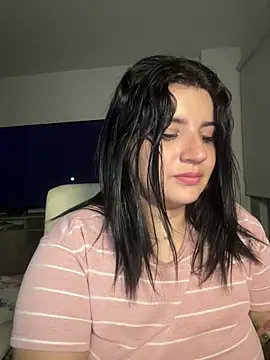 horny roomiess online show from 01.22.25