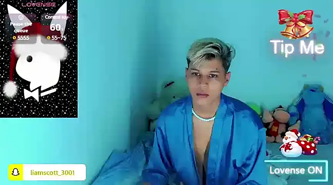 Snapshot of Liamscott_ chatting on 12.15.24 Liamscott online show from 12.15.24