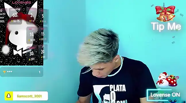 Snapshot of Liamscott_ chatting on 12.19.24 Liamscott online show from 12.19.24