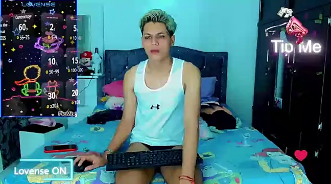 Snapshot of Liamscott_ chatting on 02.20.25 Liamscott online show from 02.20.25