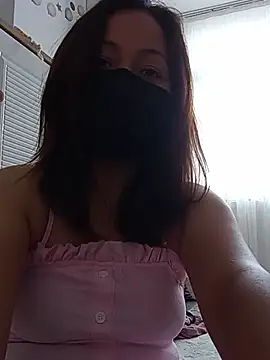 Aylayner online show from 06.17.26
