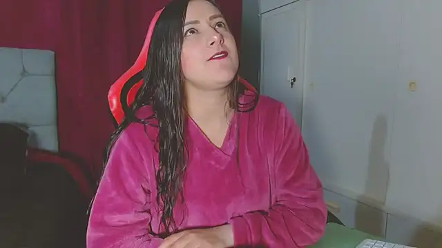 Noamartin  online show from 10.11.25