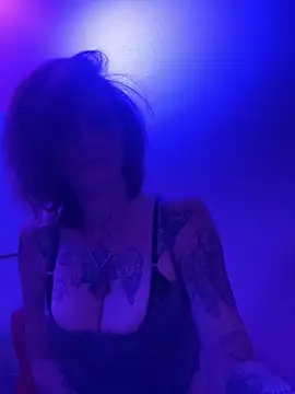 renegade vyxxen online show from 02.12.25