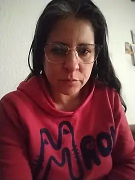 Snapshot of LucifernandaSw chatting on 01.30.25 LucifernandaSw online show from 01.30.25