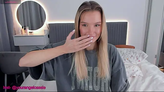 CassieRayss online show from 12.09.24