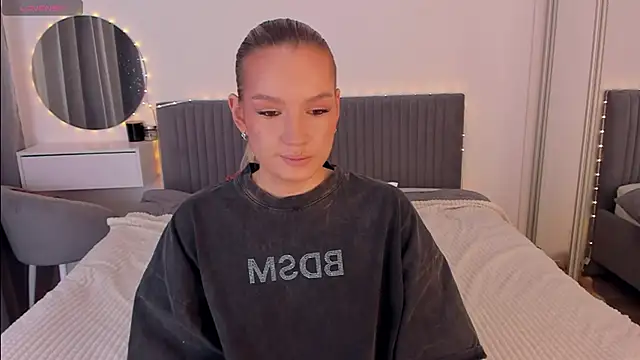 CassieRayss online show from 01.09.26