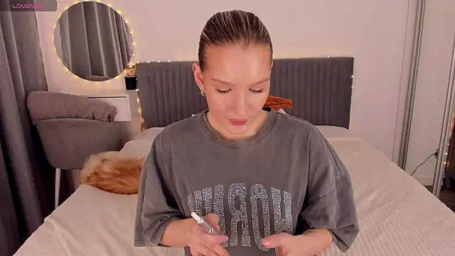 CassieRayss online show from 05.14.26