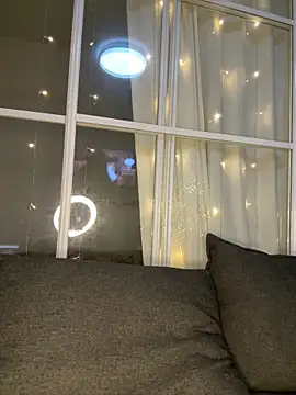 hotAssHell  online show from 12.29.24