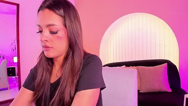 martina duque  online show from 06.04.26