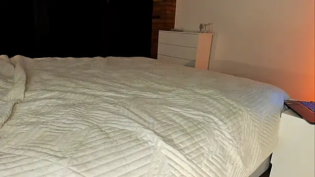 Rachel Rey online show from 03.24.26