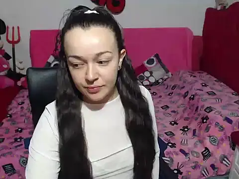 Angela 18honey online show from 11.21.25