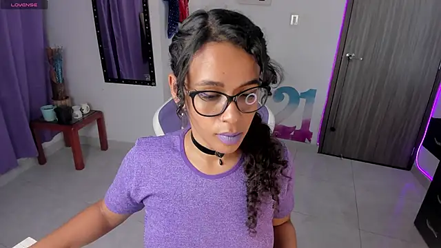 Snapshot of Lips_SaraSofia2 chatting on 02.06.25 Lips SaraSofia2 online show from 02.06.25