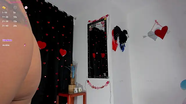 Snapshot of Lips_SaraSofia2 chatting on 02.20.25 Lips SaraSofia2 online show from 02.20.25