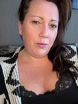 xsexycurvymilf online show from 01.15.25