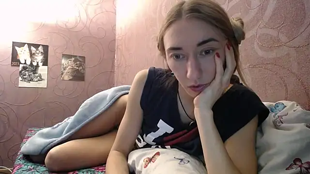 Fire  Foxx online show from 12.03.24