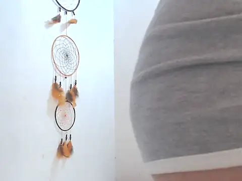 Snapshot of Amara18_ chatting on 12.08.24 Amara18 online show from 12.08.24