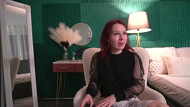 HaileyMoonn online show from 02.14.26