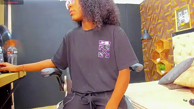 Snapshot of deyy_madissonn chatting on 01.29.25 deyy madissonn online show from 01.29.25