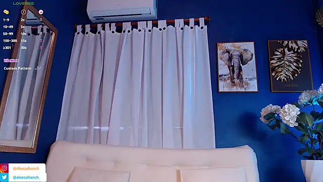 AleezaFrench online show from 02.05.25