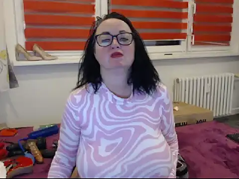 Alexie33 online show from 01.31.25