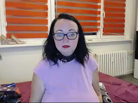 Alexie33 online show from 02.16.25