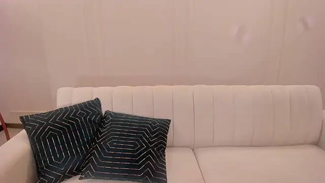 JessicaWilliams1 online show from 02.18.25