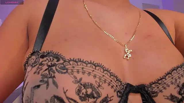 JessicaWilliams1 online show from 11.16.25