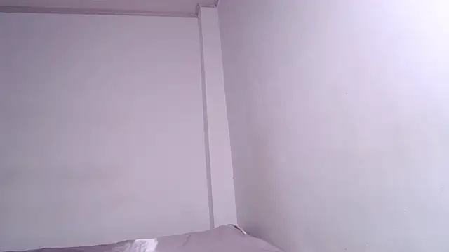 Snapshot of caarlywhitee chatting on 07.17.26 caarlywhitee online show from 07.17.26
