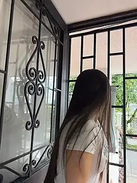 LittleDoll    online show from 04.08.26