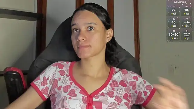 Snapshot of SamanthaWatson chatting on 01.16.25 SamanthaWatson online show from 01.16.25
