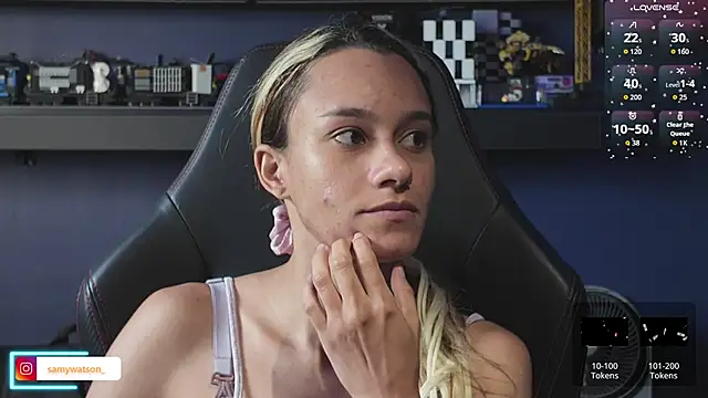 Snapshot of SamanthaWatson chatting on 09.18.25 SamanthaWatson online show from 09.18.25