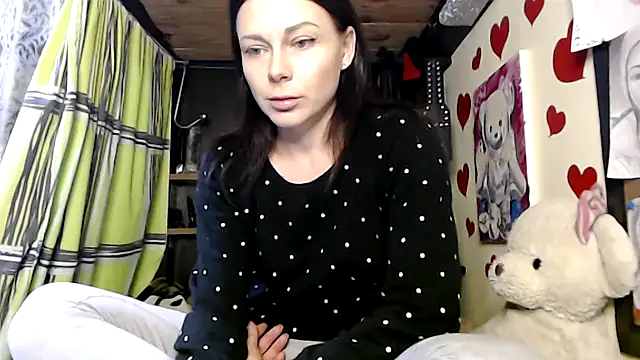 Snapshot of HarleyQuinn_69 chatting on 02.15.25 HarleyQuinn 69 online show from 02.15.25