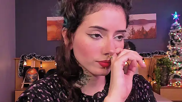 LiliJones  online show from 12.11.24