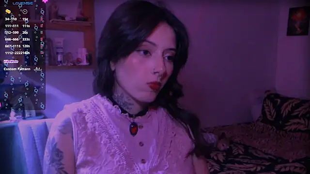 LiliJones  online show from 03.21.26