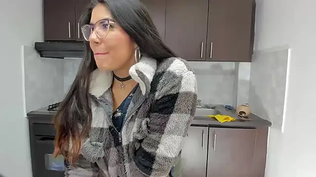 Luna Dumont online show from 05.12.26