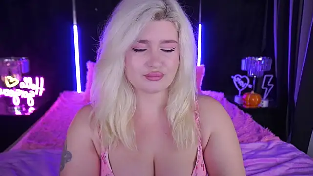 CocoSecretss online show from 11.21.25