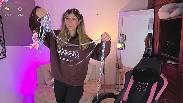 NATAASHA    online show from 04.17.26