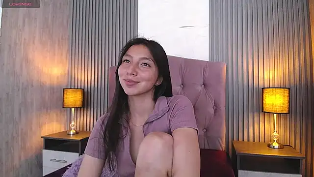 Snapshot of kendall_saenz chatting on 02.24.25 kendall saenz online show from 02.24.25