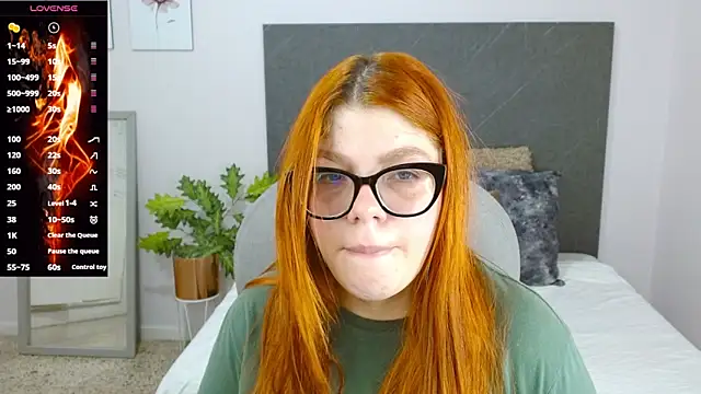 lucie nicolls online show from 01.30.25