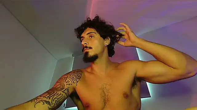 Snapshot of milkoffe chatting on 04.06.26 milkoffe online show from 04.06.26